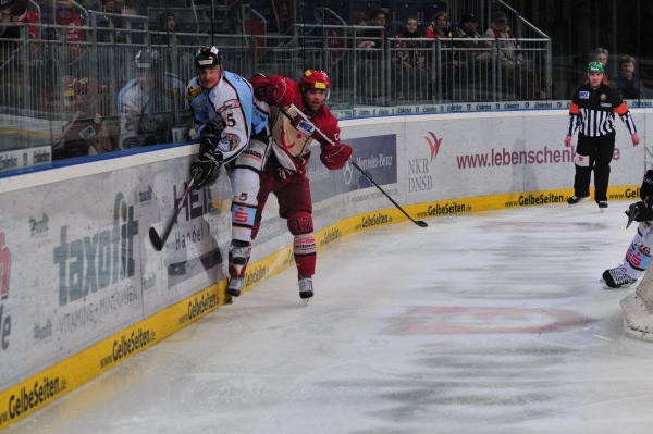 Scorpions25012011   026.jpg - Hannover Scorpions vs. Straubing Tigers / 3:1